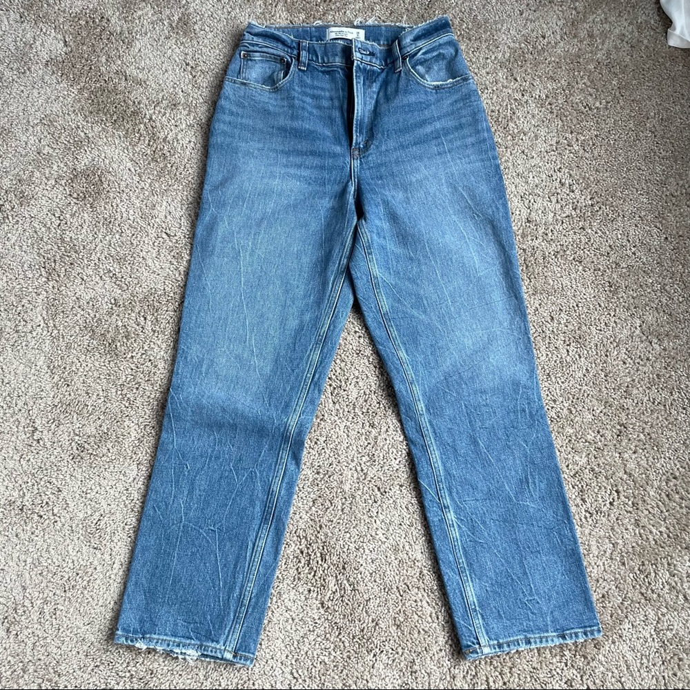 Abercrombie and Fitch Denim, ultra high waist, 90s straight, size 28 (6) petite